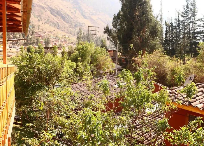 Full Moon Eco * Ollantaytambo