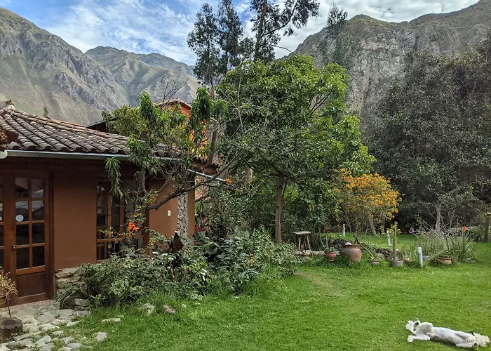 Full Moon Eco * Ollantaytambo